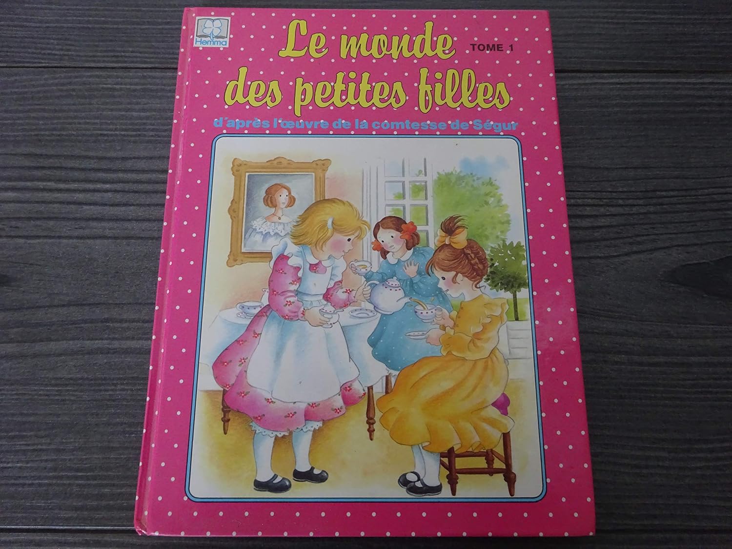 SEGUR : Le monde des petites filles